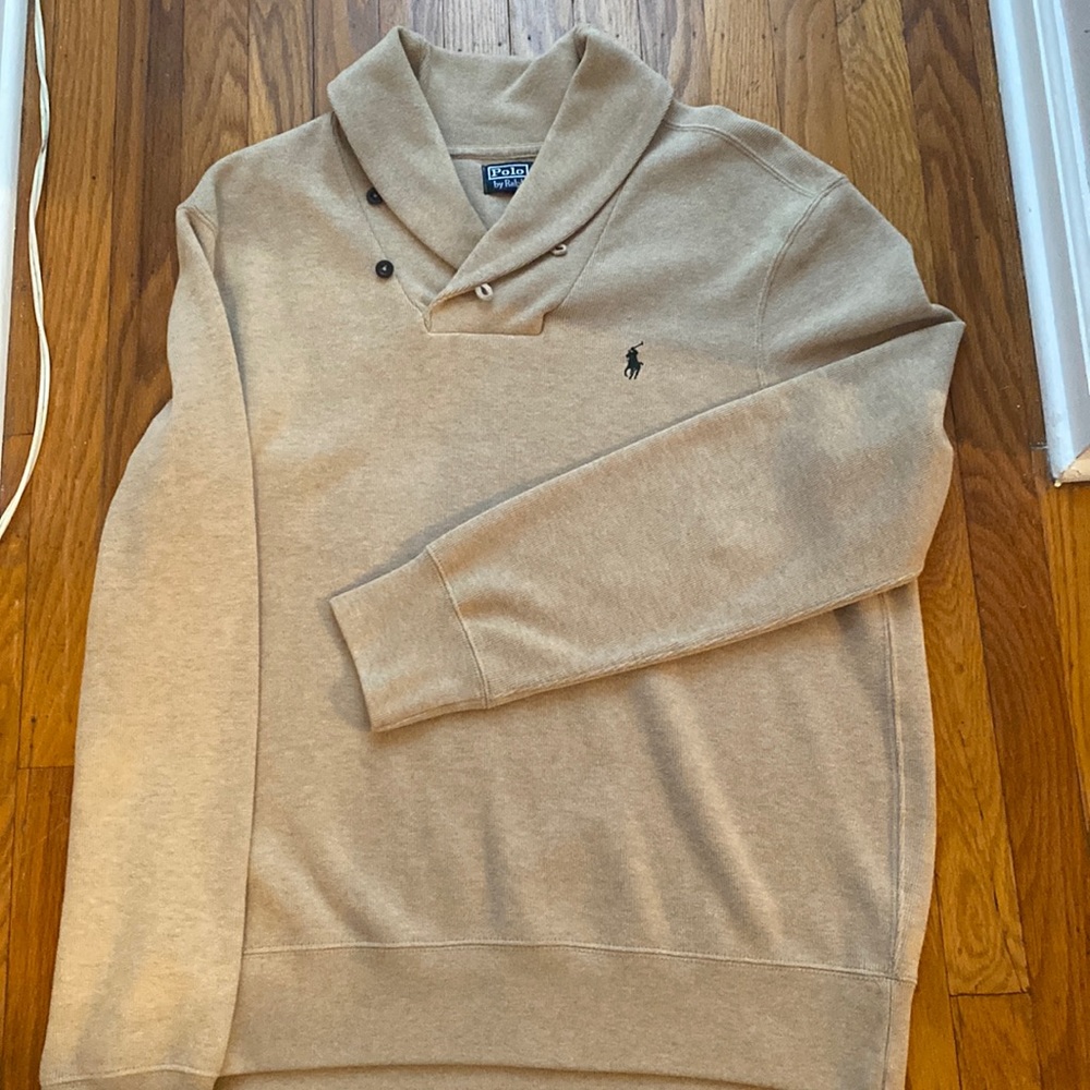 Size large men’s Ralph Lauren tan sweater